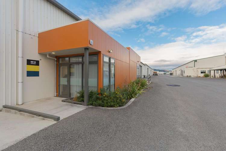3B/40 Waters Avenue Burleigh_2