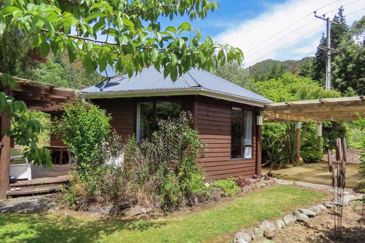 37 Franklyn Street Blacks Point_14