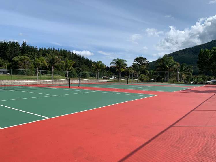 53 Pinehurst Drive Pauanui_4