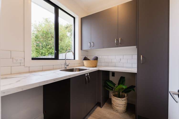 11 Middleton Road Kew_19