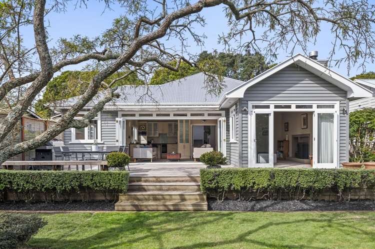 8 Hasbury Avenue Epsom_2