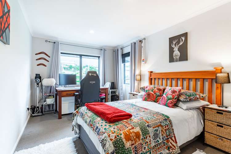 16 Frankie Stevens Place Riverstone Terraces_17