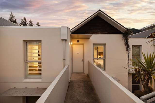 657/2-6 Coronation Drive Queenstown_1