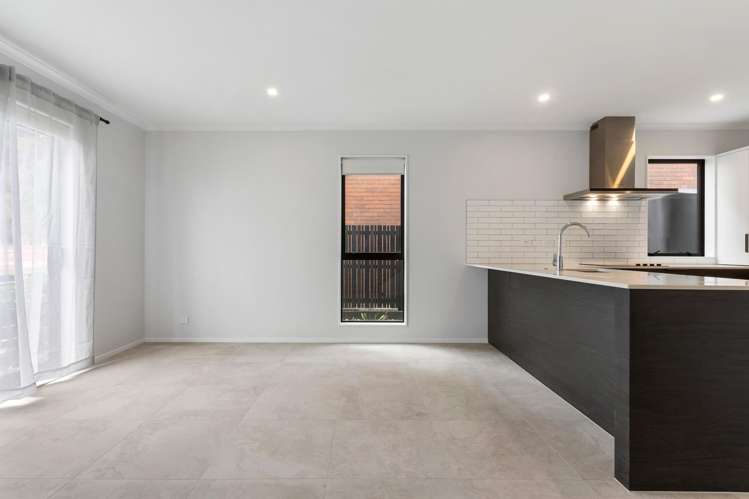 58 Clark Road Hobsonville_8