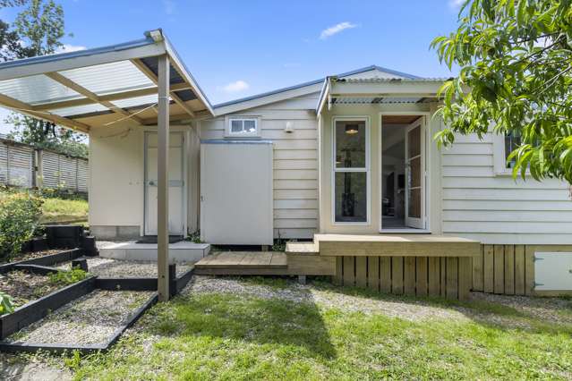 21 Beatty Parade Surfdale_4