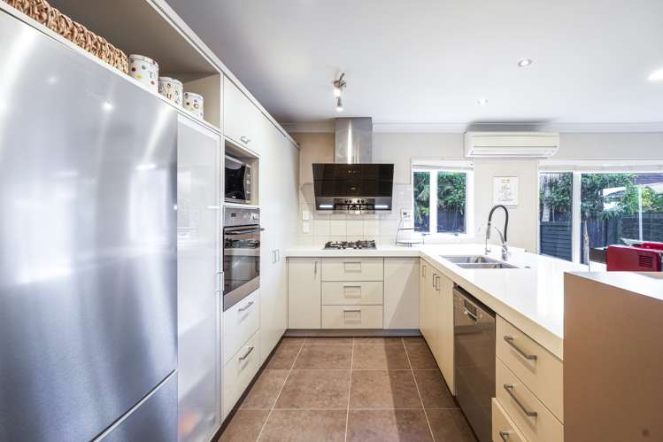 3 Girvan Terrace Wattle Downs_9