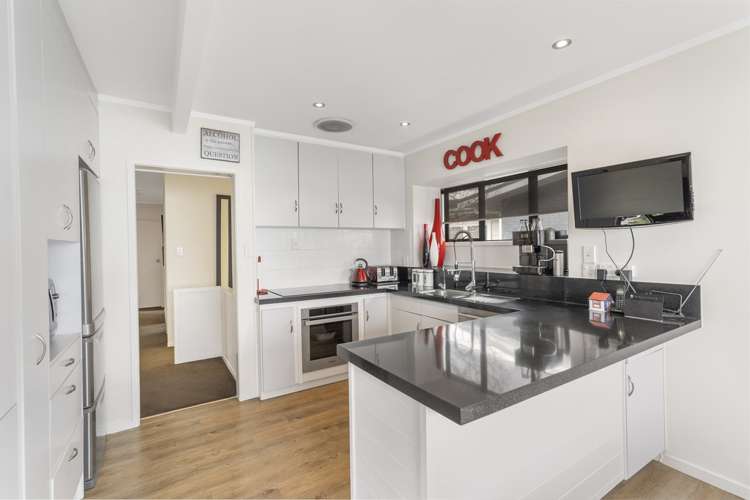 45 Hadfield Street Beach Haven_10