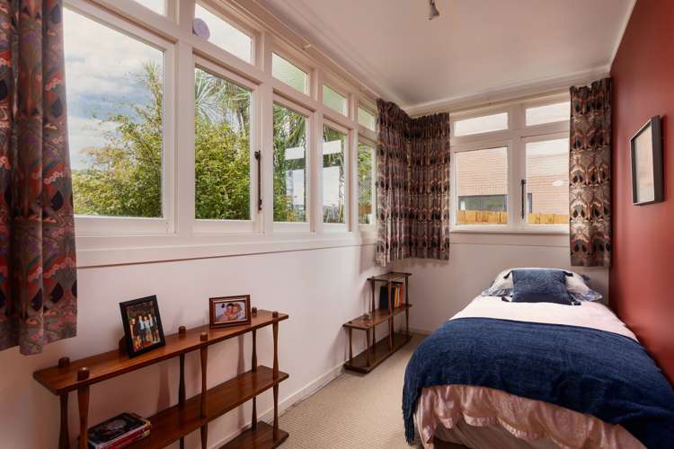 5 Leone Terrace Mount Albert_10