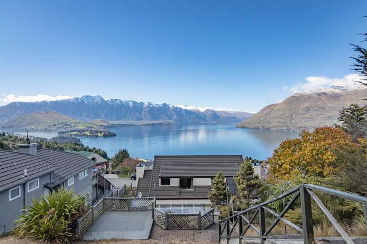 50b Greenstone Place Fernhill/Sunshine Bay_18