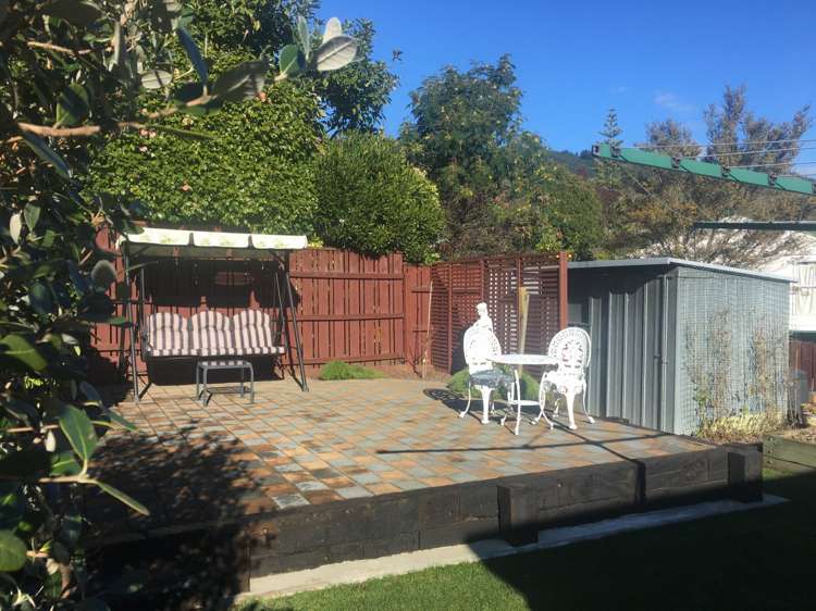 7 Farnham Drive Richmond_16