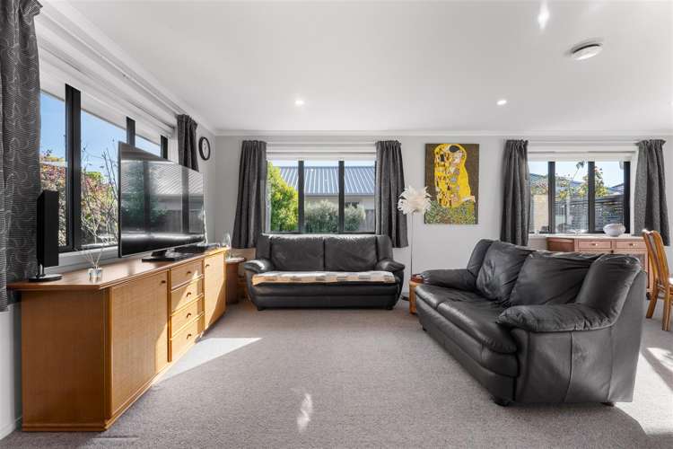 17 Hammill Grove Stoke_11