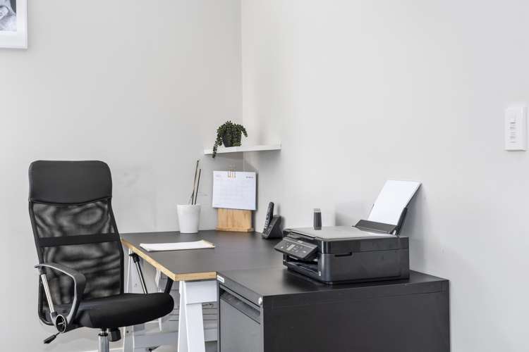 101 Ballintoy Park Drive Welcome Bay_8