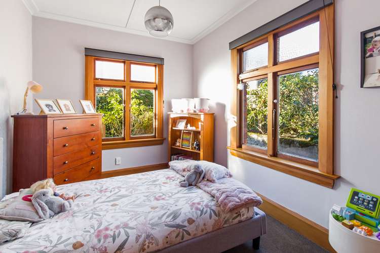 6 Kitchener Square Highfield_14