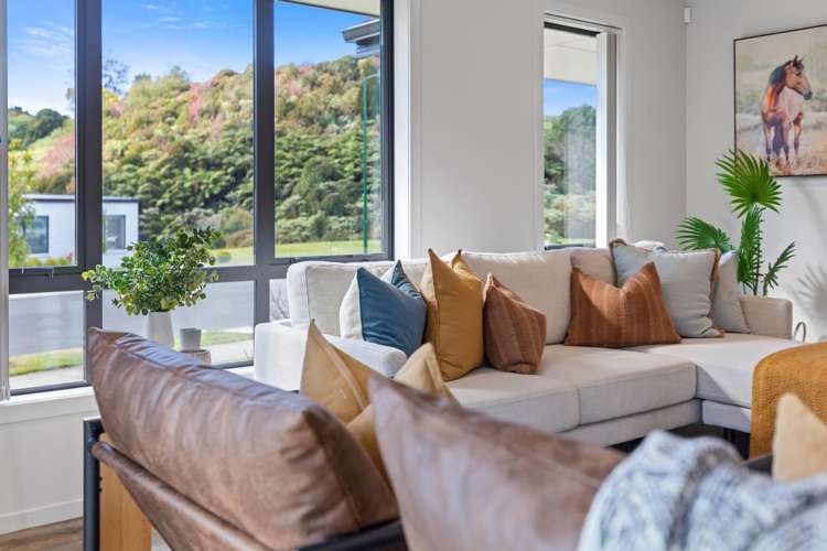 128 Adler Drive Ohauiti_5