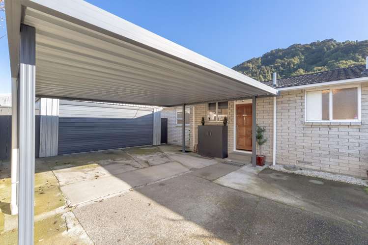 5A Fremont Grove Totara Park_21
