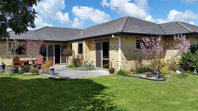 19 Miers Glade Rototuna_1