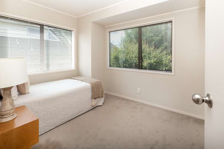 12b Glenfern Road Mellons Bay_20