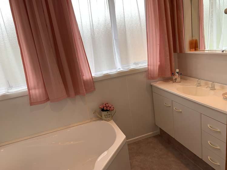 69 Frances Street Balclutha_25