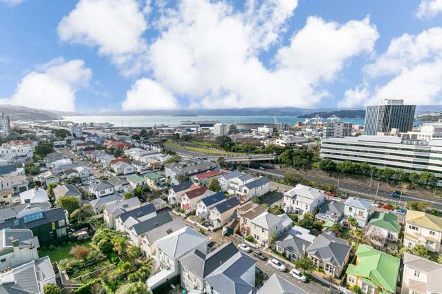 31/125 Grant Road Thorndon_2