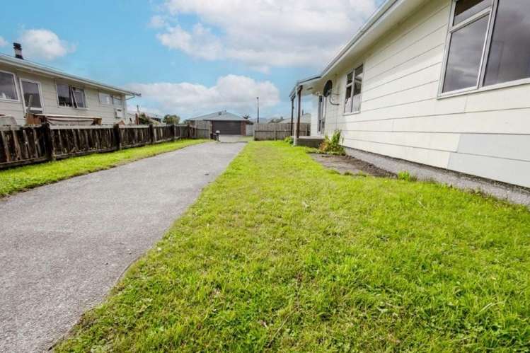 37 Arnott Heights Greymouth_22