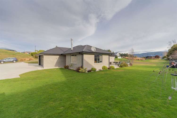 25 Tawera Place Te Anau_30