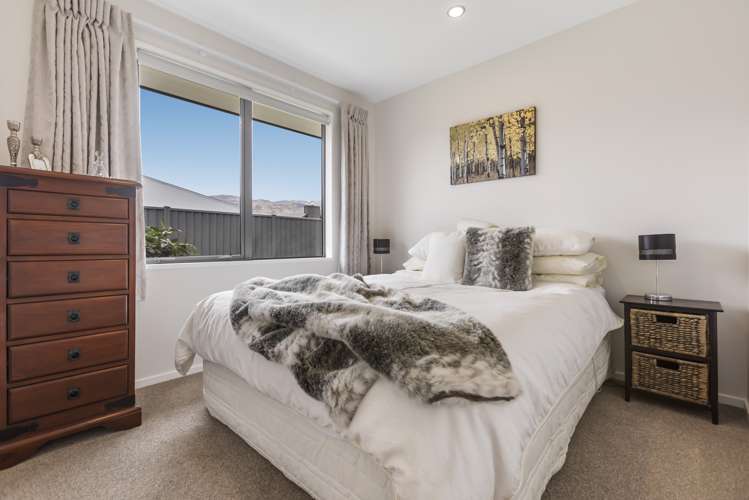 4 Ethereal Crescent Cromwell_7