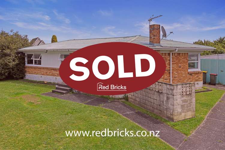 91 Lewis Street Glenview_10