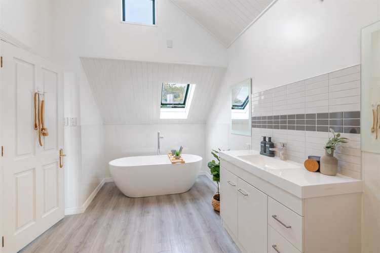 21 Holywood Terrace Gladstone_19