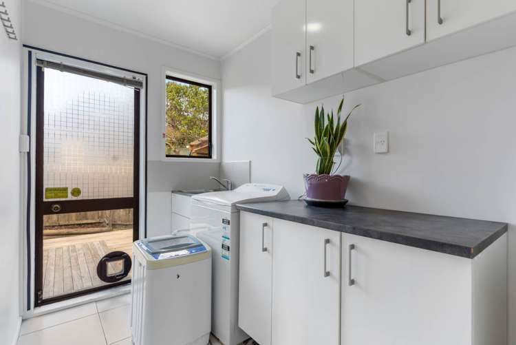 34 Hiwihau Place Glenfield_11