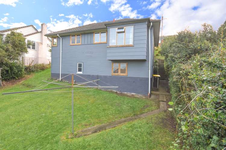 86 Columba Avenue Calton Hill_17