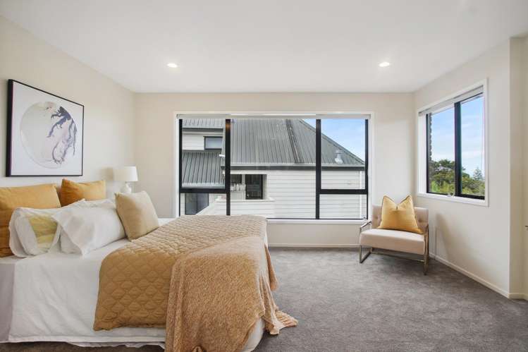 4 Korotaha Terrace Rothesay Bay_12