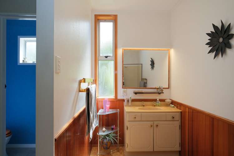 6 Bernard Street Kenmure_29