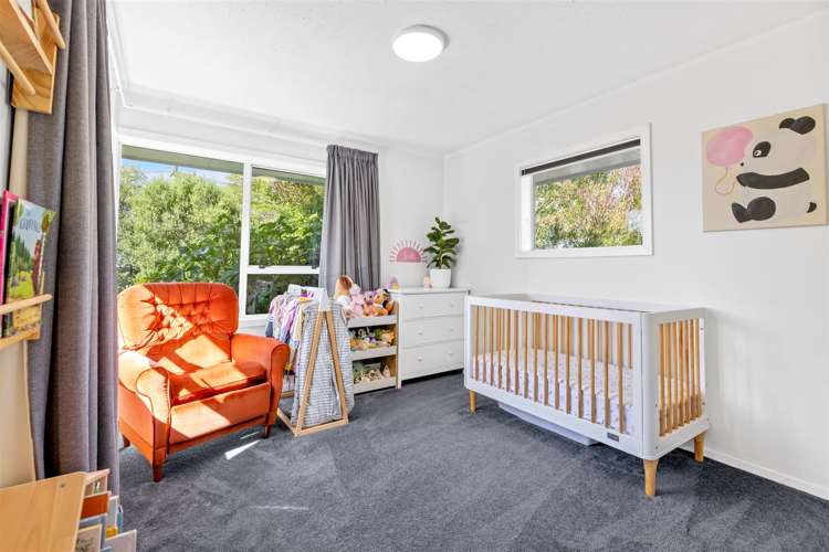 7 Pinehurst Crescent Russley_11