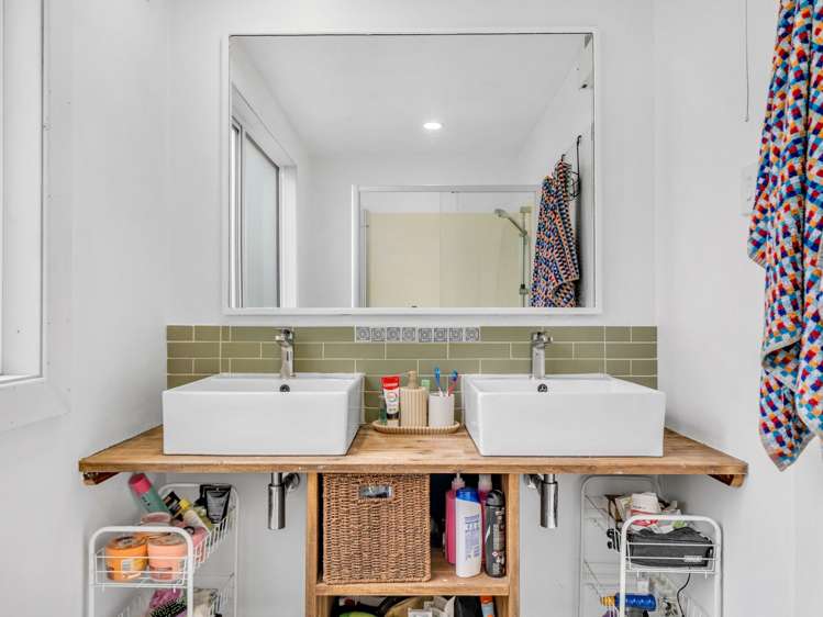 20 Ferry Road Woodend Beach_23