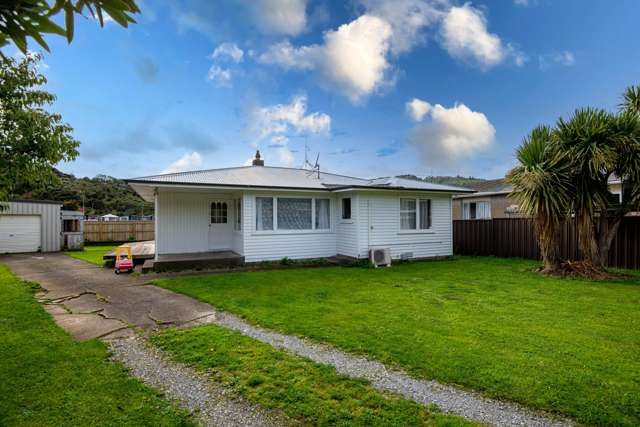 28 Wetherby Grove Wainuiomata_1