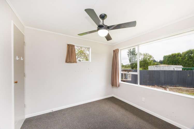 823 Napier Road Whakarongo_13