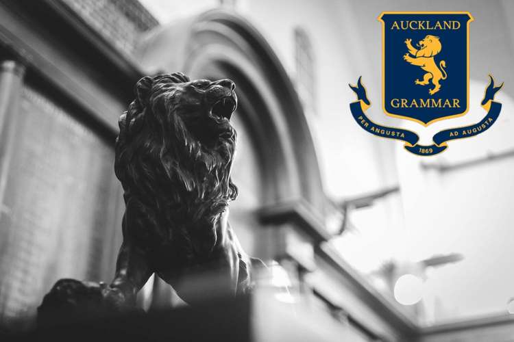 1201/18 Saint Martins Lane Grafton_16