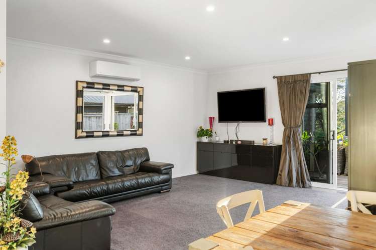 14 Celmisia Retreat Papamoa Beach_16