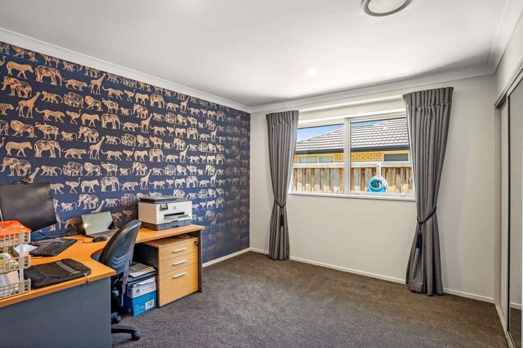 68 Quinn Crescent Woodend_21