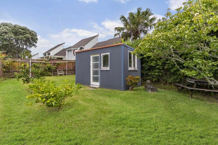 578 Beach Road Rothesay Bay_17