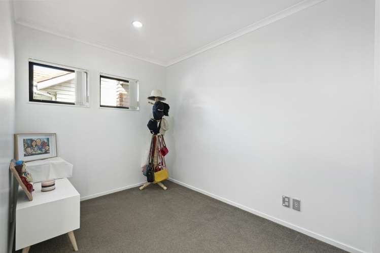 27 Tarapiroe Avenue Takanini_11
