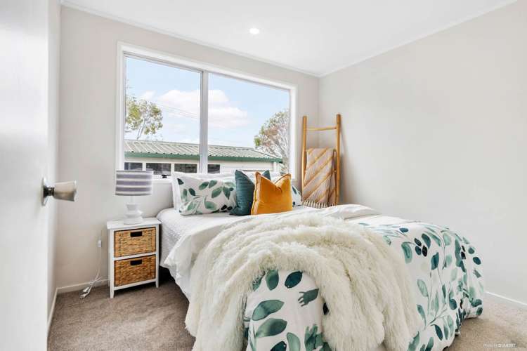 2 Sabot Place Massey_13