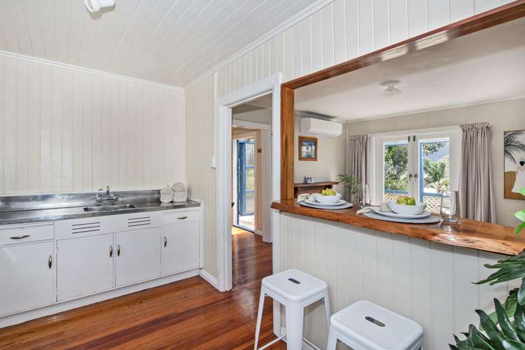 631 Kamo Road Kamo_9