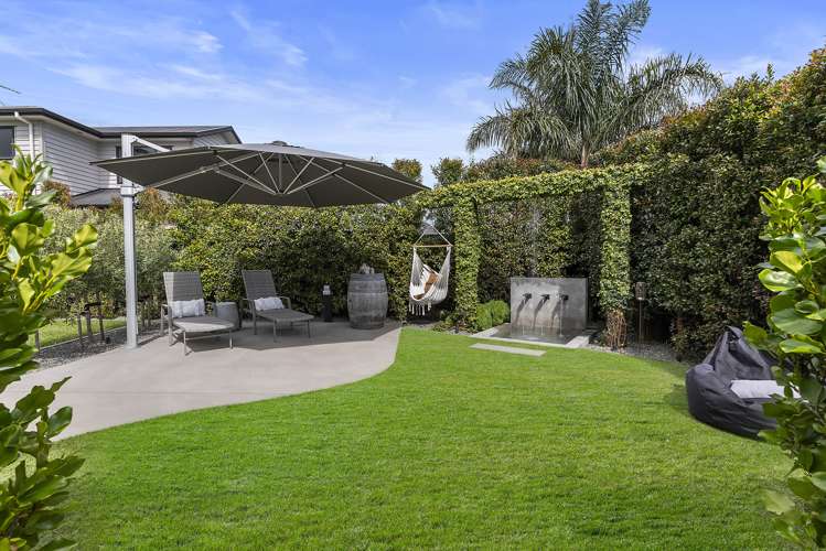 84 Liberty Crescent Beachlands_2