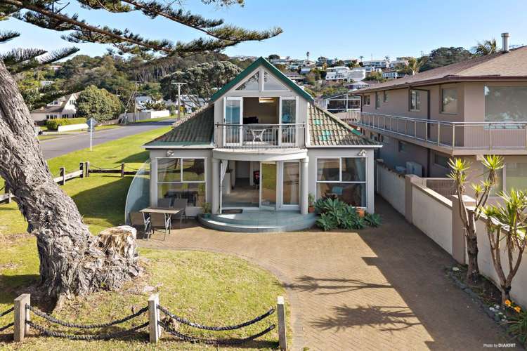 39 Arkles Strand Arkles Bay_3