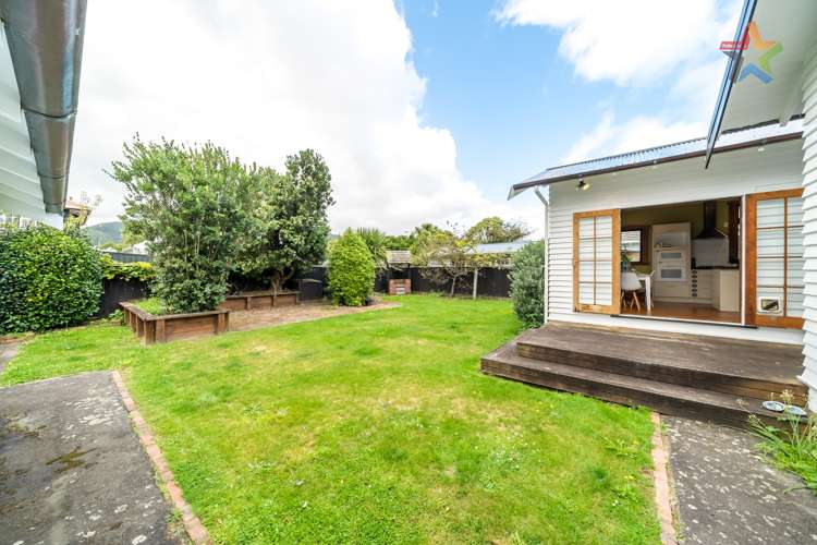 30 Ludlam Crescent Woburn_20