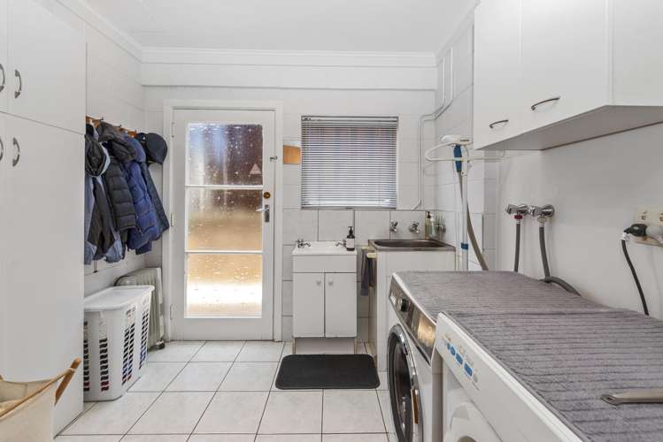 133 Tiroroa Avenue Te Atatu South_18