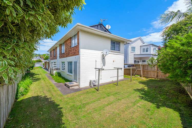 4/45 Willcott Street Mount Albert_10