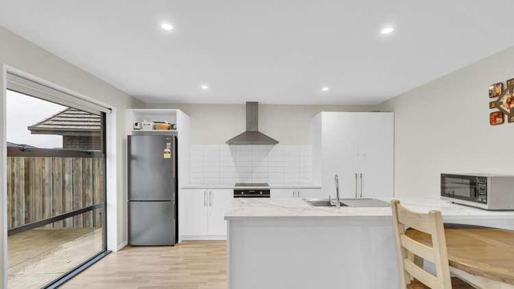 80 Avanda Avenue_5