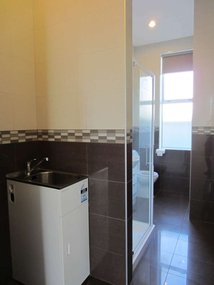 2/29 Kings Road Panmure_7